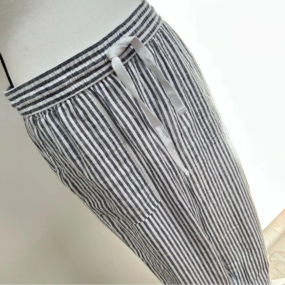 Nautica White and Gray Straight Leg Pants with Drawstring Waist - Picture 4 of 7